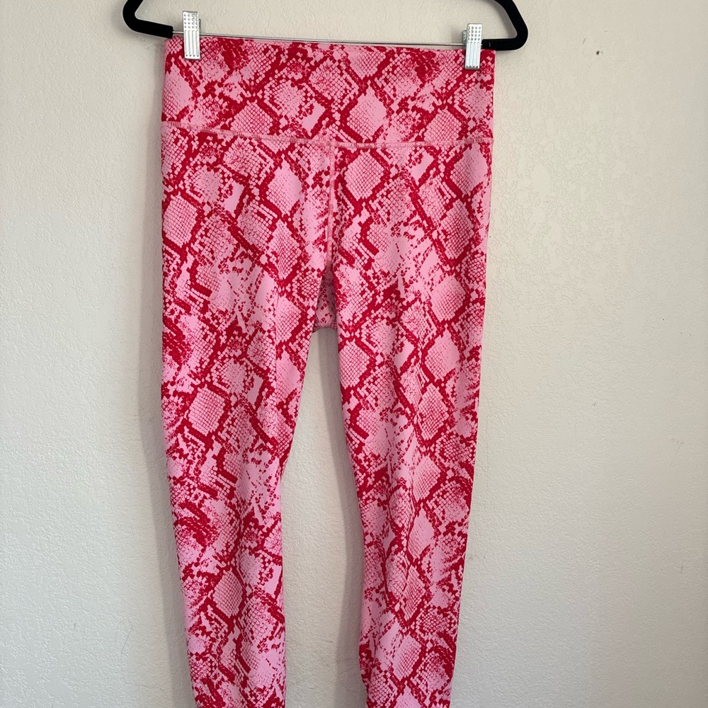 Pink Snake Print Fabletics Powerhold - sz L